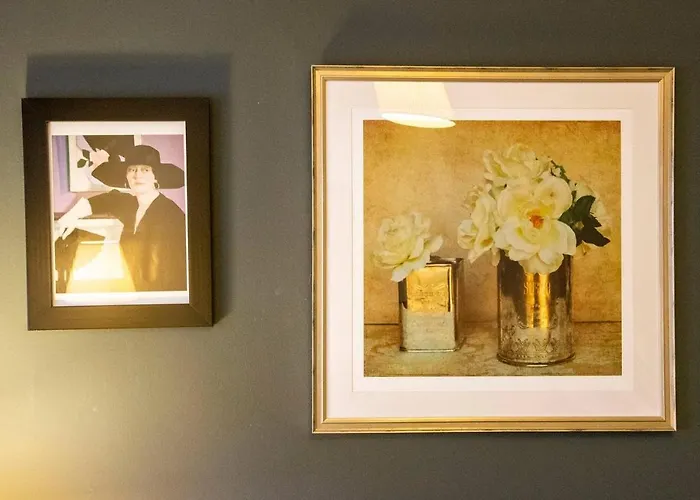 Joivy Charming Close To Centre אדינבורו