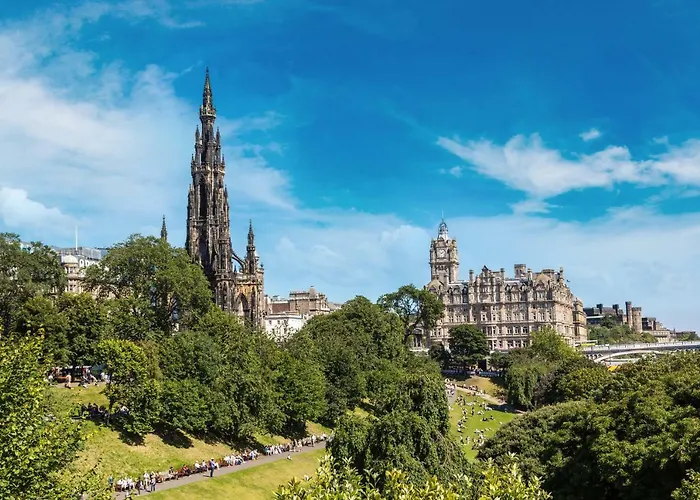 Grassmarket Old Town Boutique Edinburg