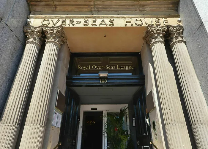 100 Princes Street Hotel 5*