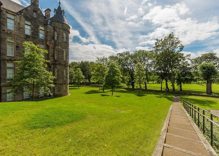 דירה The Quartermile Meadows View *