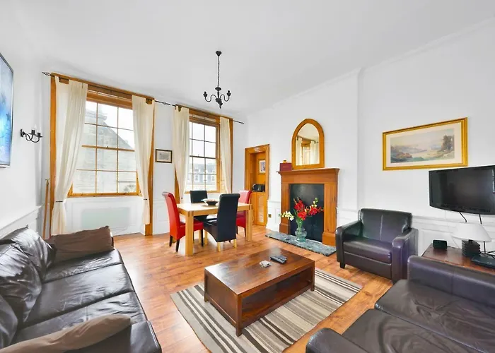 Royal Mile View 아파트 *