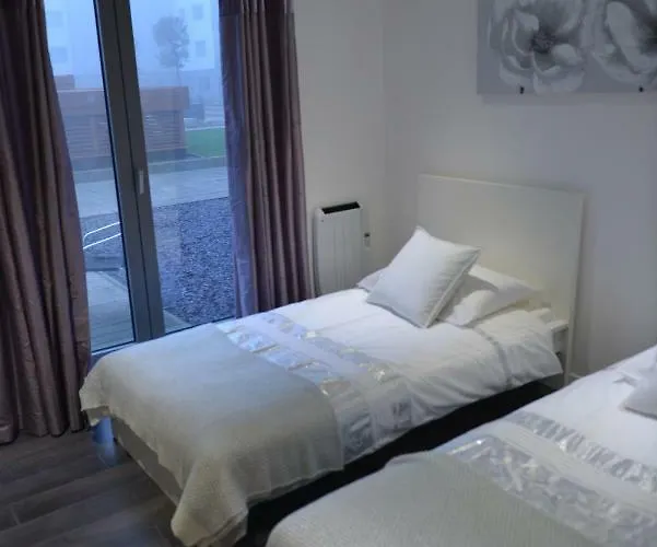 Matysiak Daire Edinburgh