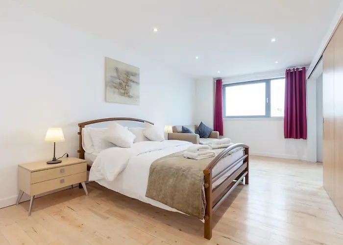 Stylish Penthouse * Edimburgo