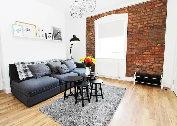 Stylish Flat In 1860's Listed Building