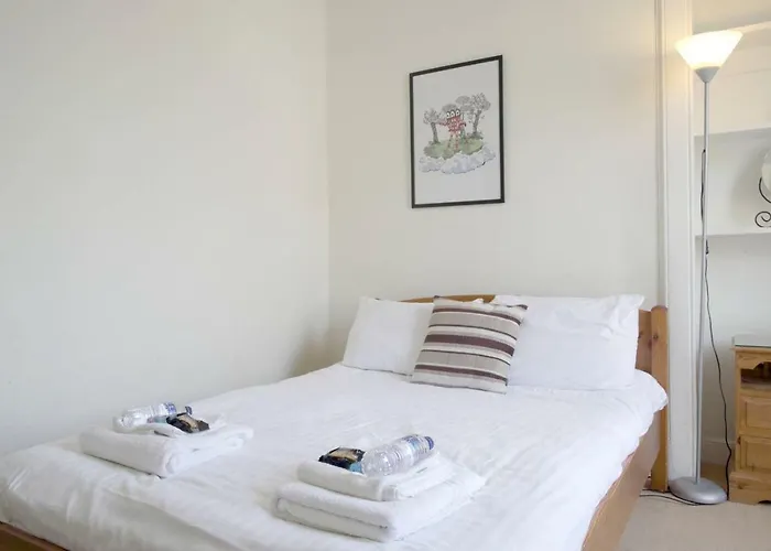 Grindlay Street Residence, 2 Bedroom, 2 Bathroom Close To Castle Apartament Edynburg