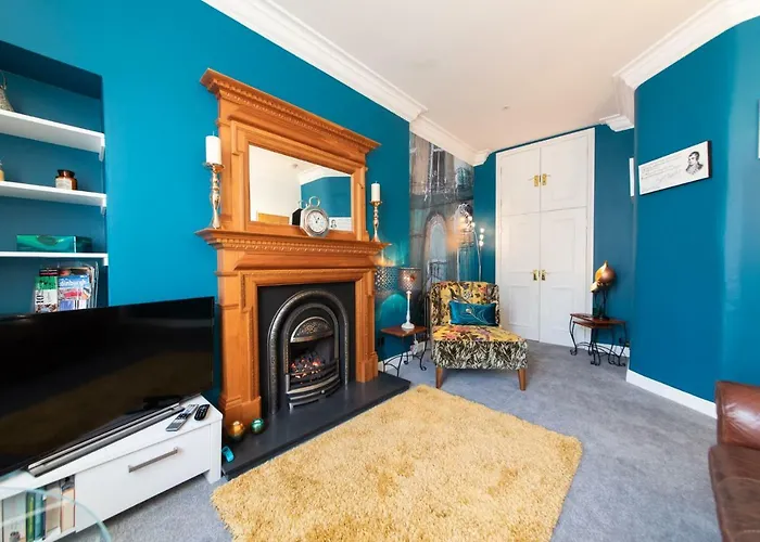 The Jeffrey Street Retreat