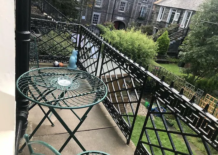 דירה The West End