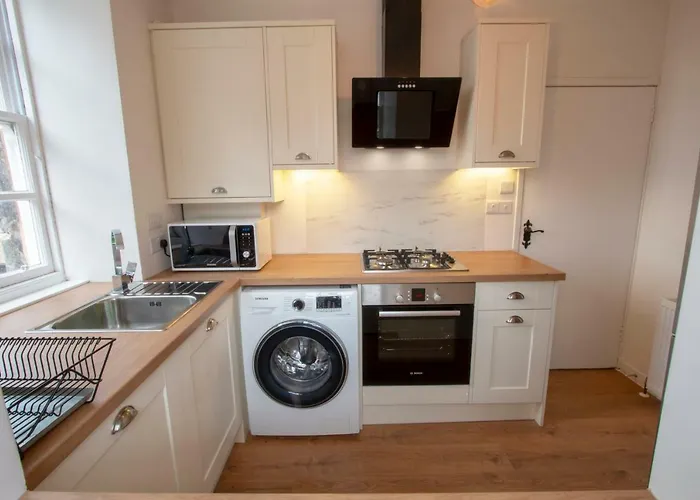 Cadell House - Royal Mile Апартаменты Эдинбург