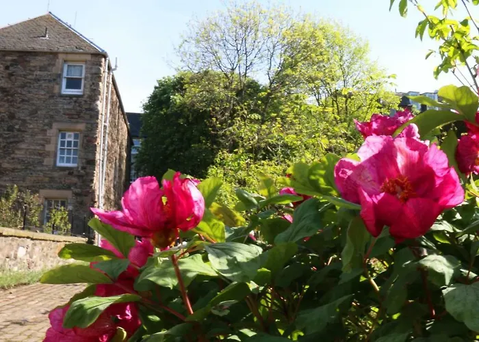 Cadell House - Royal Mile Апартаменты *