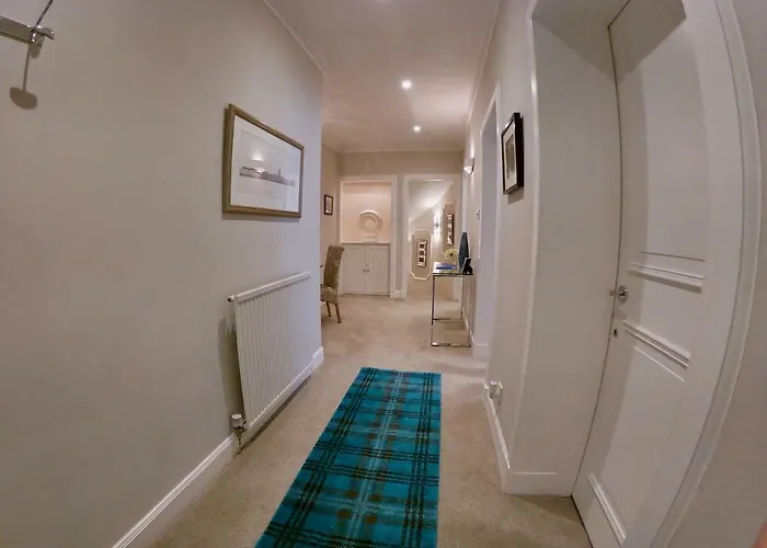 Escape To @ Abercromby Place Edimburgo