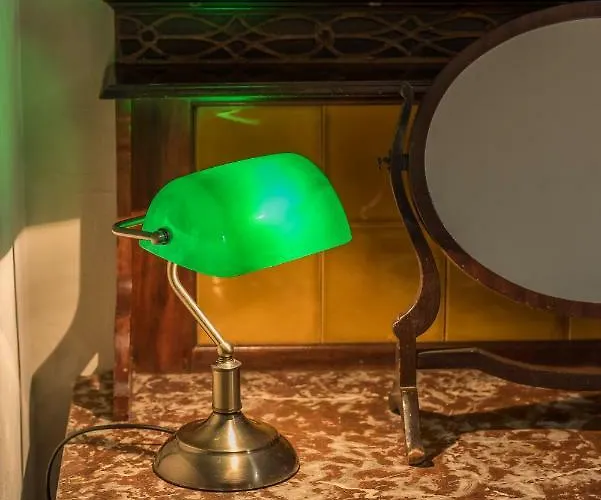 דירה The West End *