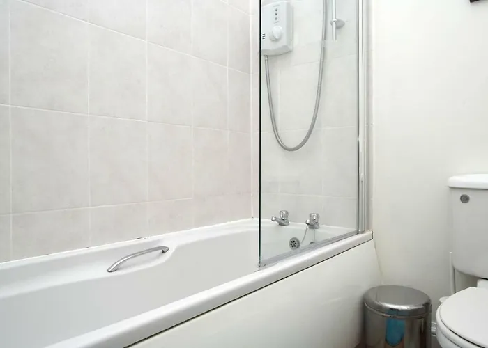 Grindlay Street Residence, 2 Bedroom, 2 Bathroom Close To Castle Edynburg