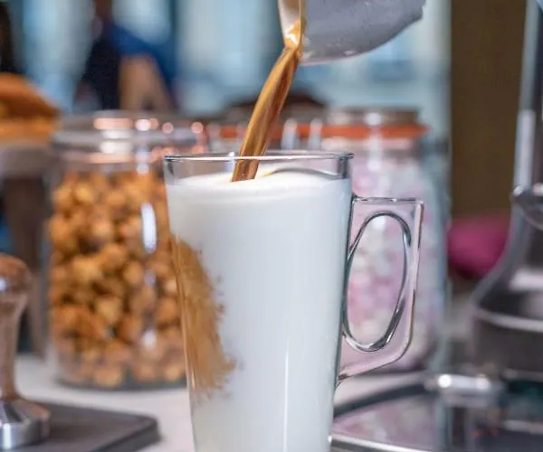Отель Yotel Эдинбург