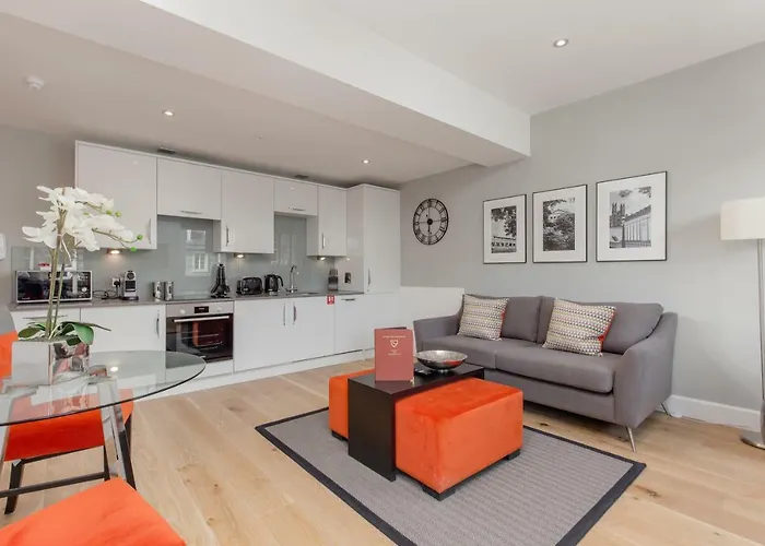 Destiny Scotland Hanover Apartment