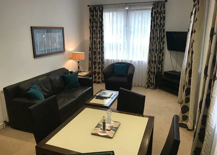 Fountain Court - Grove Edinburgh