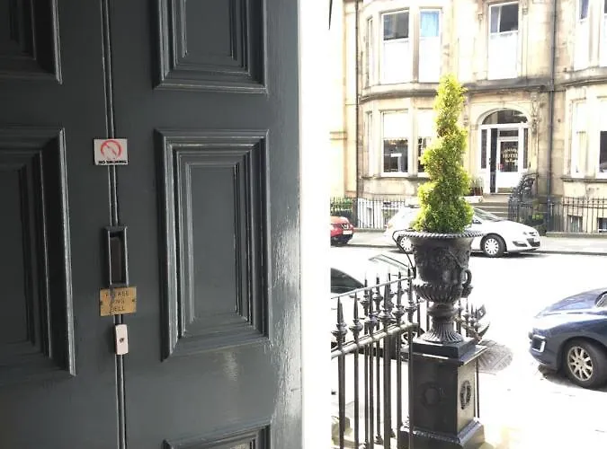 Piries Hotel