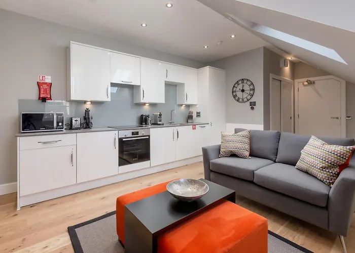 Destiny Scotland Hanover Apartment *