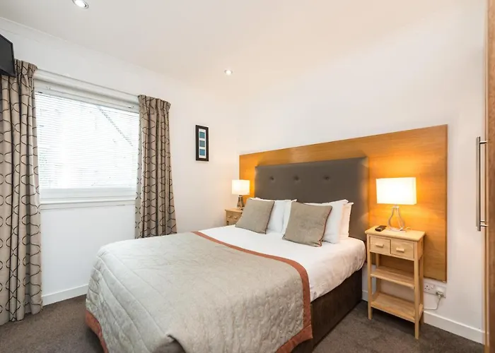 Fountain Court - Harris Lejlighedshotel 4*