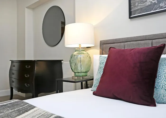 Joivy Beautiful 2 Bed Flat On The Royal Mile Apartament