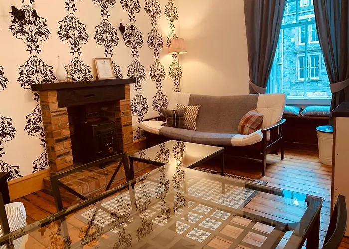 Apartment The Royal Mile By Reserve