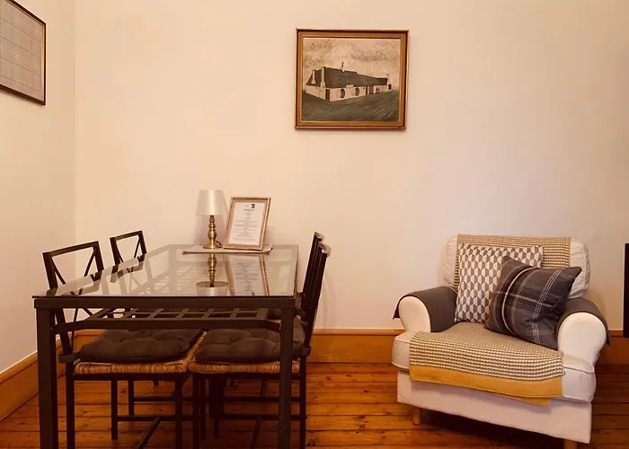 The Royal Mile By Reserve Apartment *