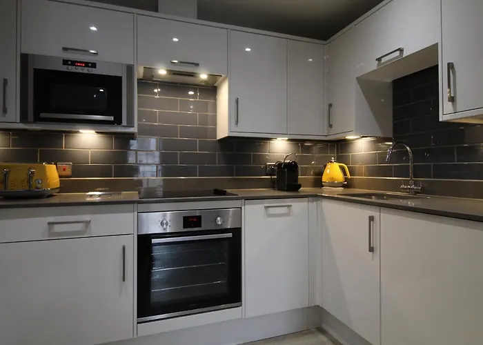 Fountain Court - Grove Lejlighedshotel 4*