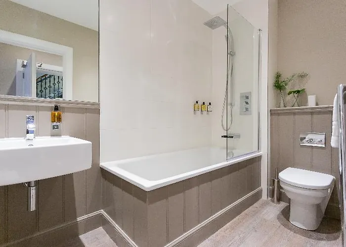 No1 - George Iv Bridge Otel 4*