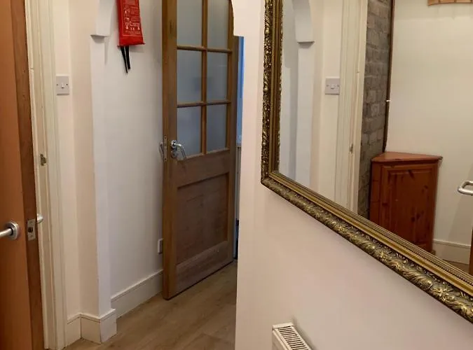 Capital - 49 Elbe Street شقة