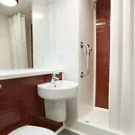 Travelodge Waterloo Place