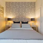 Stylish And Comfortable Centre Διαμέρισμα *