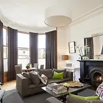 94dr Holiday home *