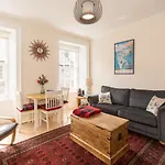 Luxury New Town 1 Bed