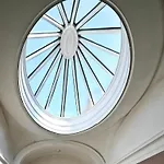 Halcyon House 3* Edinburgh