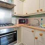 Cozy With Character Logie Main Door Flat Edinburgh