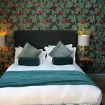 No11 Boutique & Brasserie 4* Edinburgh
