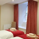 Gorgeous 3-bedroom