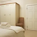 Gorgeous 3-bedroom *