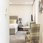 Διαμέρισμα Refurbished Studio Next To The Royal Mile *