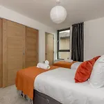 Apartman Designer Urban Apartment With City Terrace *