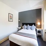 Victoria Park House Hostel *