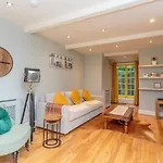 Beautiful Hideout In Center Of * Edinburgh