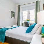 Superb 1 Bed Flat In Traditional Victorian Building - Pass The Keys Lejlighed *