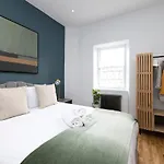 Апартаменты Dragon Luxury Serviced At Alva Street Эдинбург
