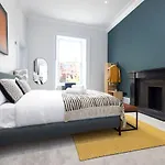 Dragon Luxury Serviced At Alva Street Edinburgh