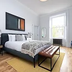 Dragon Luxury Serviced At Alva Street Edinburgh
