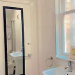 Leven Apartment