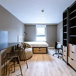 Modern Studio Apartments At Murieston Crescent In Edinburgh Daire