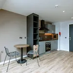 Apartments At Murieston Crescent In Edinburgh Διαμέρισμα *