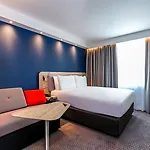 Hotel Express West By Ihg 3*