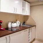 Palmerston Aparthotel